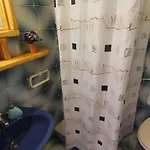 בית הארחה And Jelka