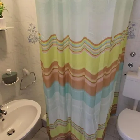 And Jelka Guest house *